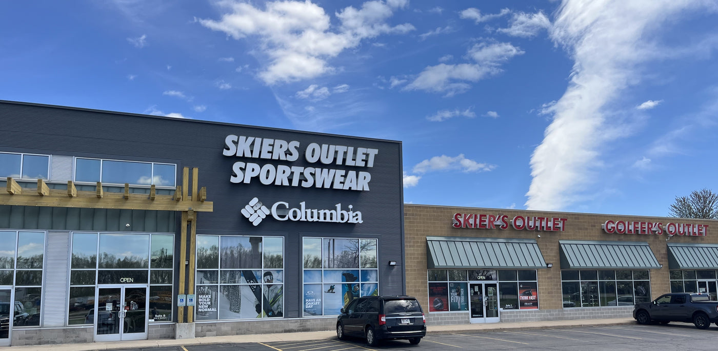 Exterior view of the Golfer's & Skier's Outlet storefront and retail location in Northeast Wisconsin.