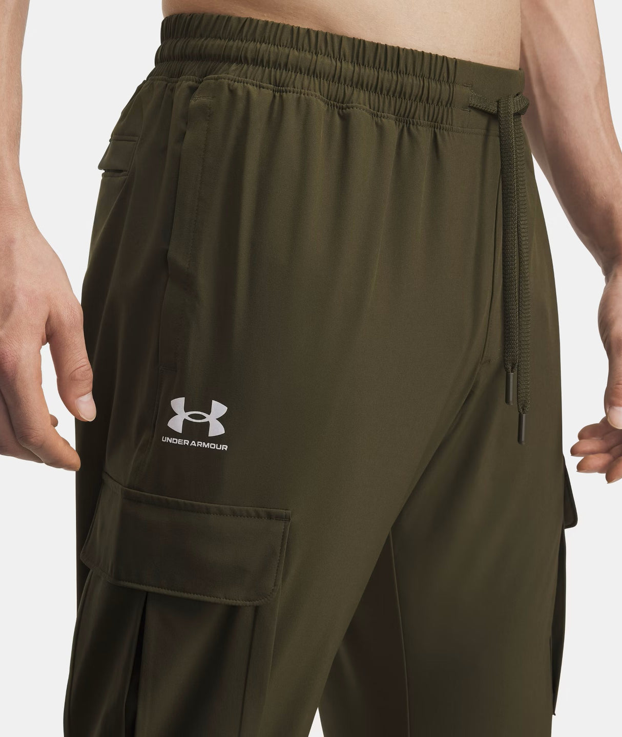 UNDER ARMOUR MENS UA VIBE WOVEN CARGO PANT 26