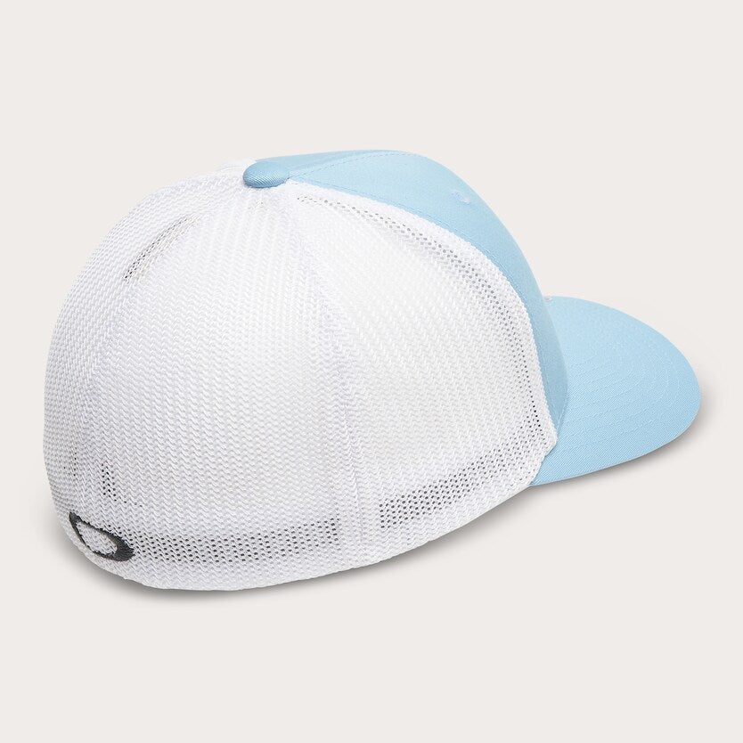 OAKLEY MENS GOLF CRESTING TRUCKER GOLF HAT