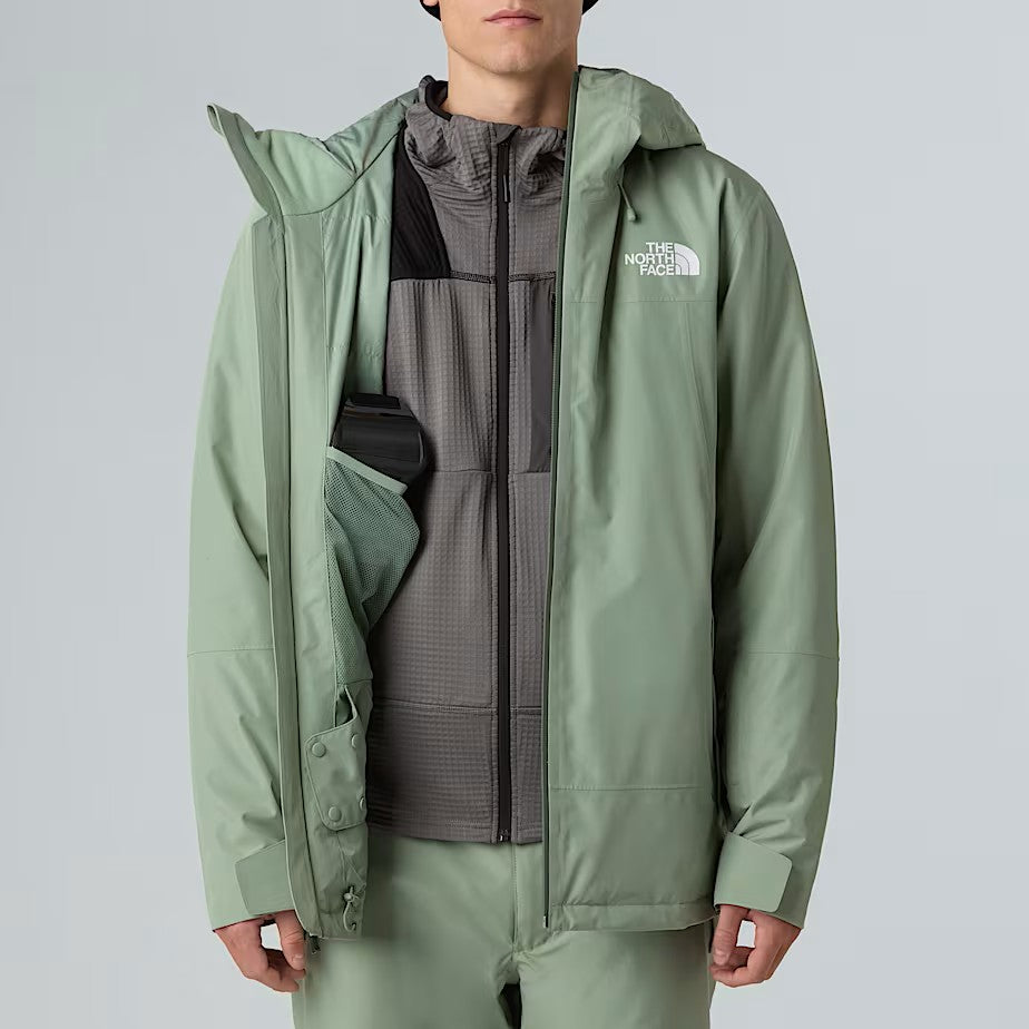 THE NORTH FACE MENS DESCENDIT WINTER JACKET 26