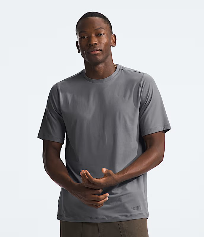 THE NORTH FACE MENS DUNE SKY CREW SHORT SLEEVE SHIRT