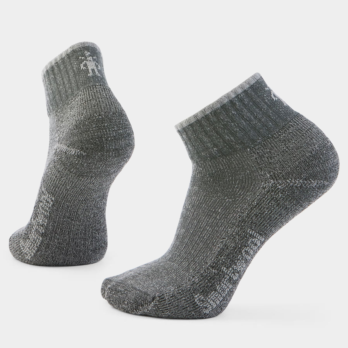 SMARTWOOL UNISEX HIKE CLASSIC EDITION LIGHT CUSHION SECOND CUT ANKLE SOCKS